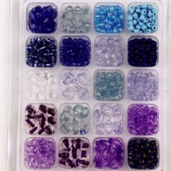 Komplet akrilnih in steklenih perl 20 vrst