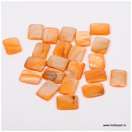 Perle biserna matica 15 x 20mm Temno rumena, 20 kosov