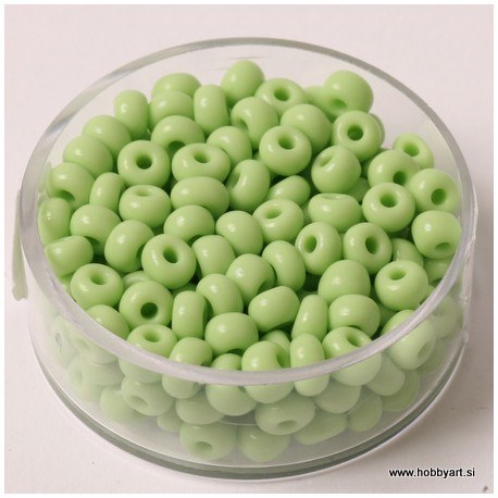 Perle Rocailles neprosojne 4,5mm Lind zelena, 17g